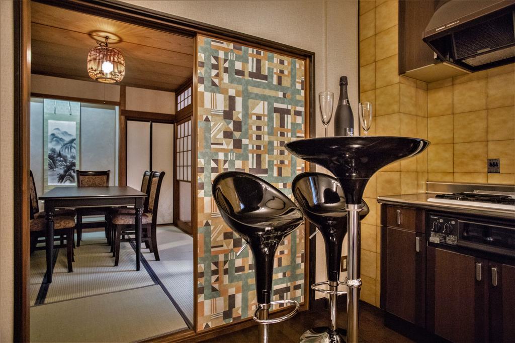 8inn Gojo Ohmiya Apartment