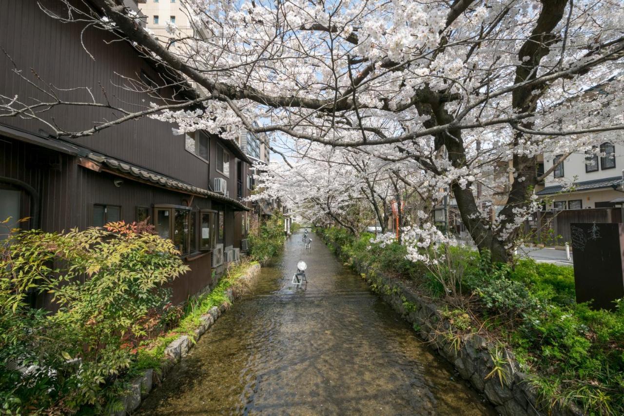 8inn Gojo Ohmiya Apartment *